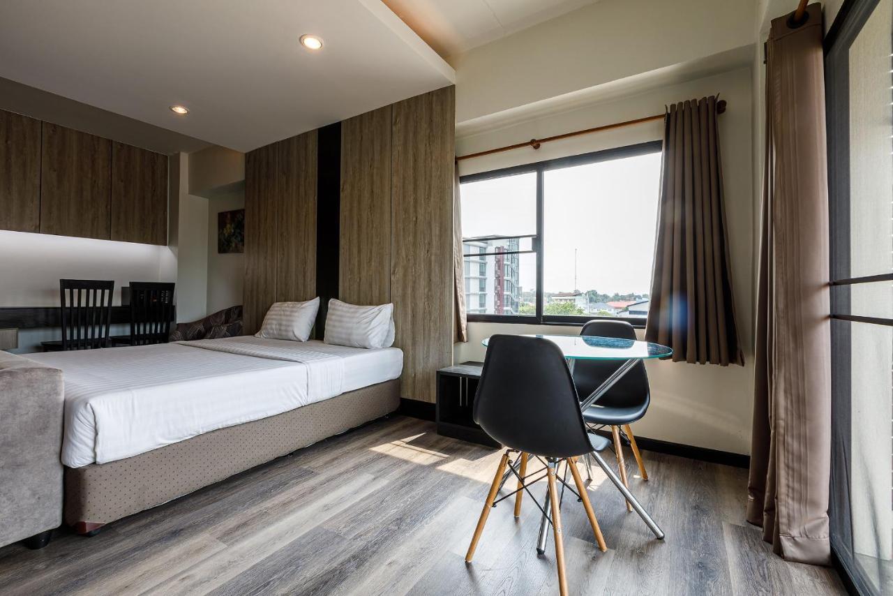 Grand Marina Residence Hotel Ban Laem Chabang Exteriér fotografie