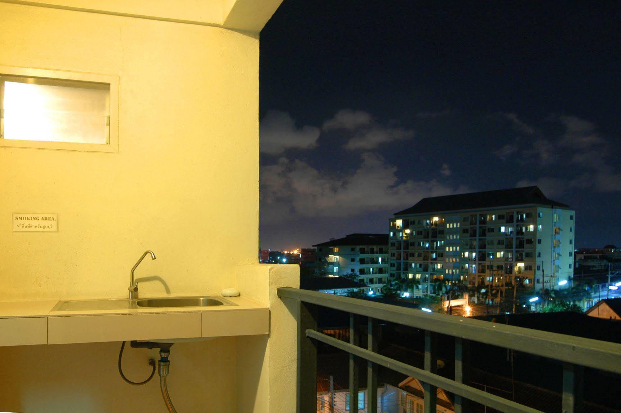 Grand Marina Residence Hotel Ban Laem Chabang Exteriér fotografie